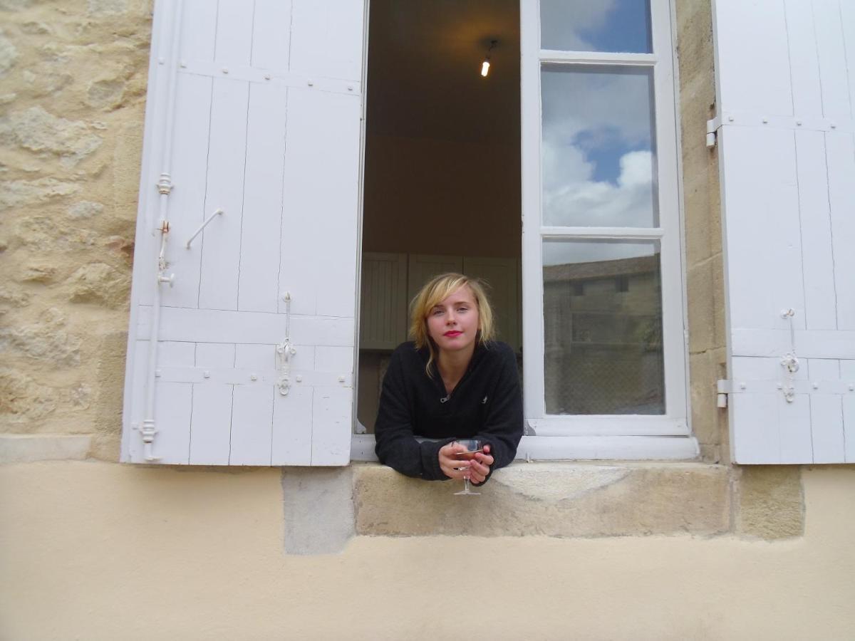 Romantic Gite Nr St Emilion With Private Pool And Views To Die For Pujols  Dış mekan fotoğraf