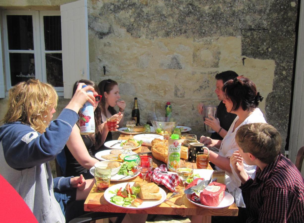 Romantic Gite Nr St Emilion With Private Pool And Views To Die For Pujols  Dış mekan fotoğraf