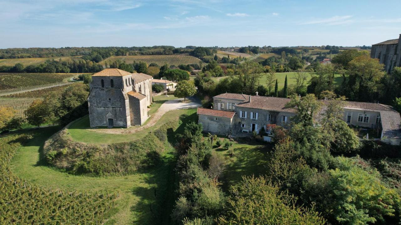 Romantic Gite Nr St Emilion With Private Pool And Views To Die For Pujols  Dış mekan fotoğraf